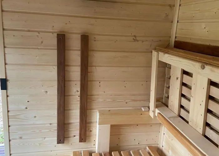 +authentic+ アパート マリアーンスケー・ラーズニェ